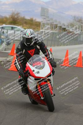 media/Mar-20-2023-Moto Forza (Mon) [[d0bbc59e78]]/Around the Pits/